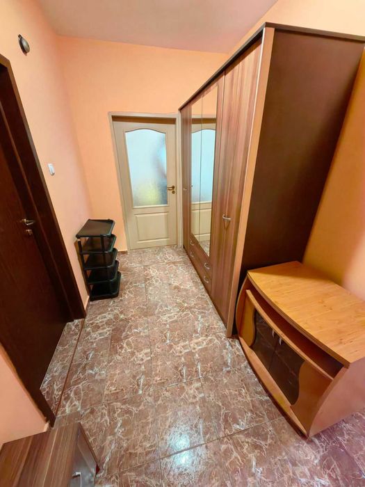 Дава се под наем Едностаен апартамент в Перник, Изток - 45 кв.м за 306 € - Снимка #7