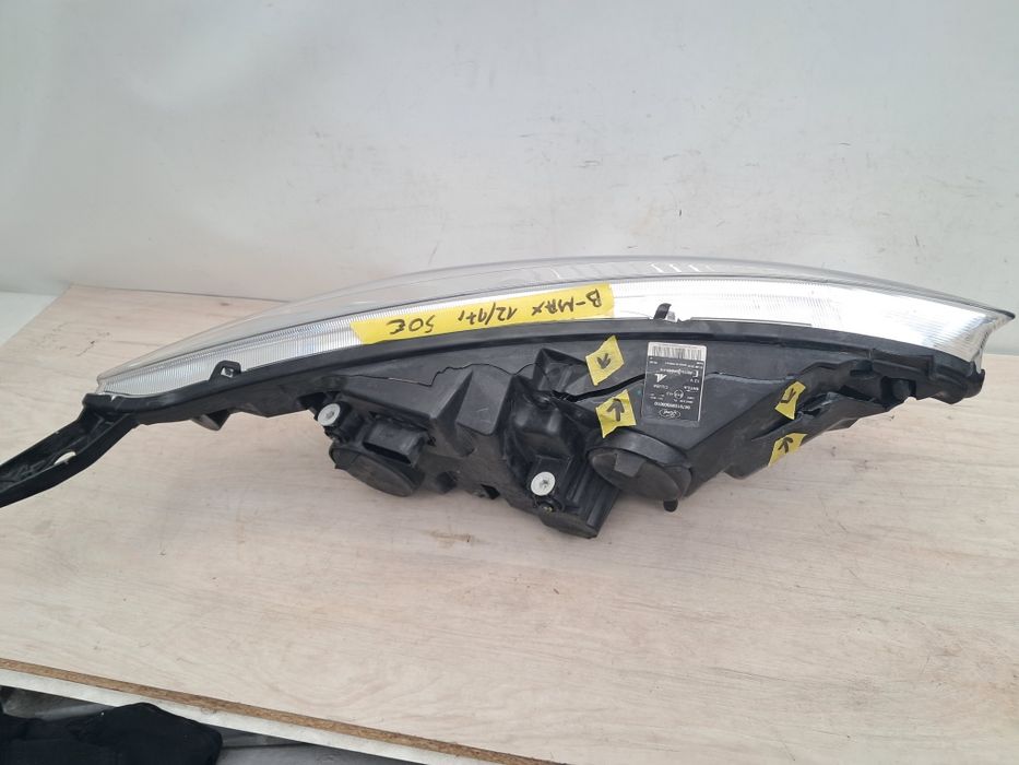 Фар  Ford B Max 2012/2018г
