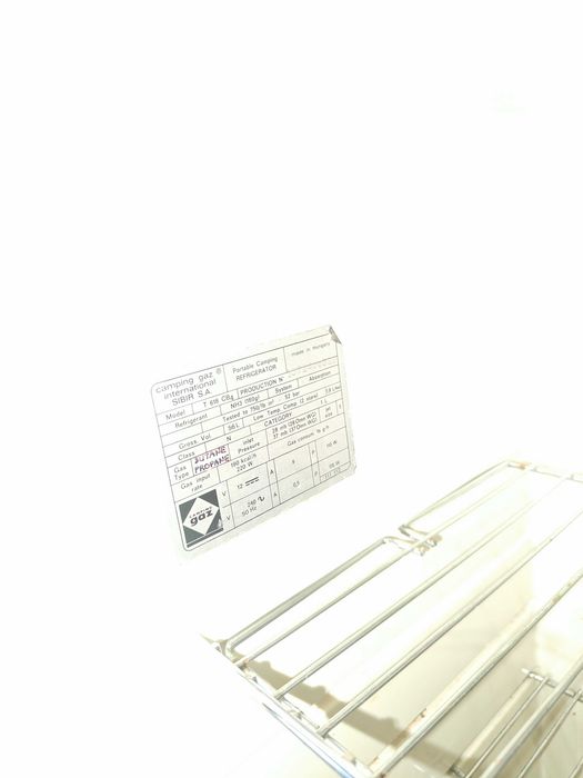 Хладилник за кемпер/каравана Т618