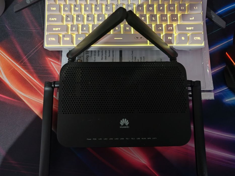 Router Wi-Fi Huawei HG8247W5 fibră optică (ONT) dual-band 2.4GHz + 5GHz