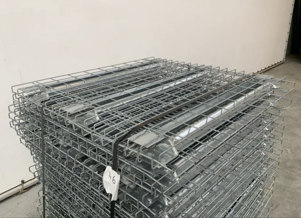 Polita din plasa pentru raft industrial