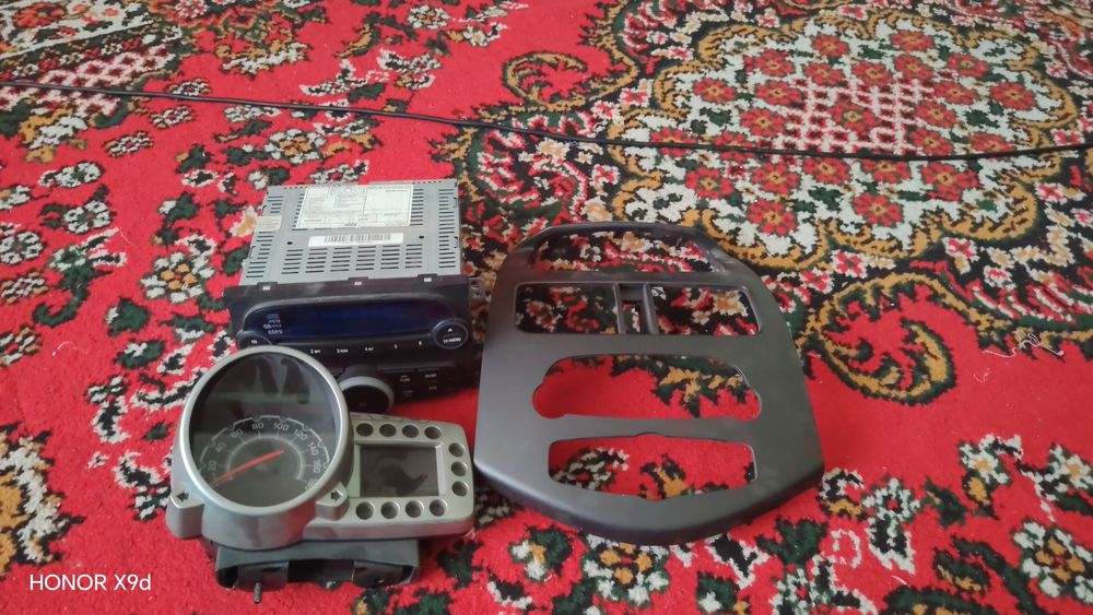 Spark tablo maginatfon sotiladi