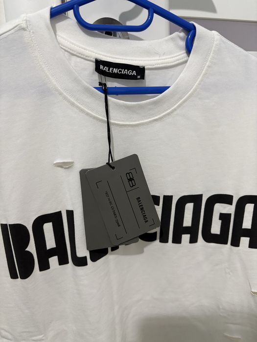 Tricou Balenciaga