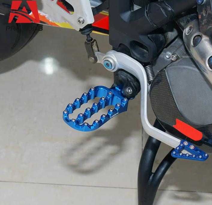 Ендуро Алуминиеви Тунинг Степенки Кросов Мотор Ковани Педали Husqvarna Svartpilen Enduro KTM GAS-GAS Ковани Kолчета за Kрака Мотопед Мотоциклет Спорт