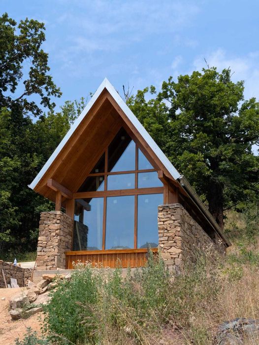 Vand cabana / casa de vacanta