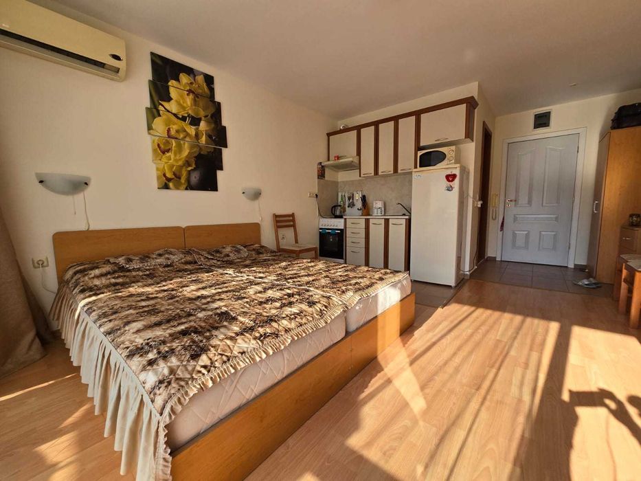 Продава се Едностаен апартамент в к.к. Слънчев бряг - 40 кв.м за 1325 €/кв.м - Снимка #1