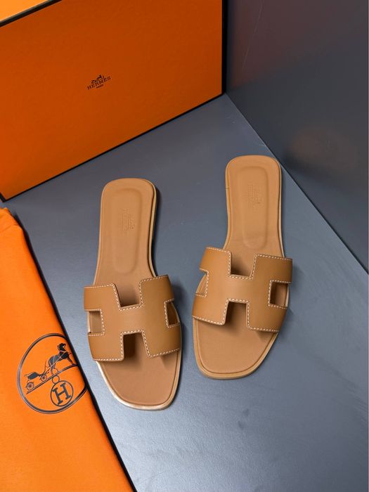 Papuci Hermes Oran noi
