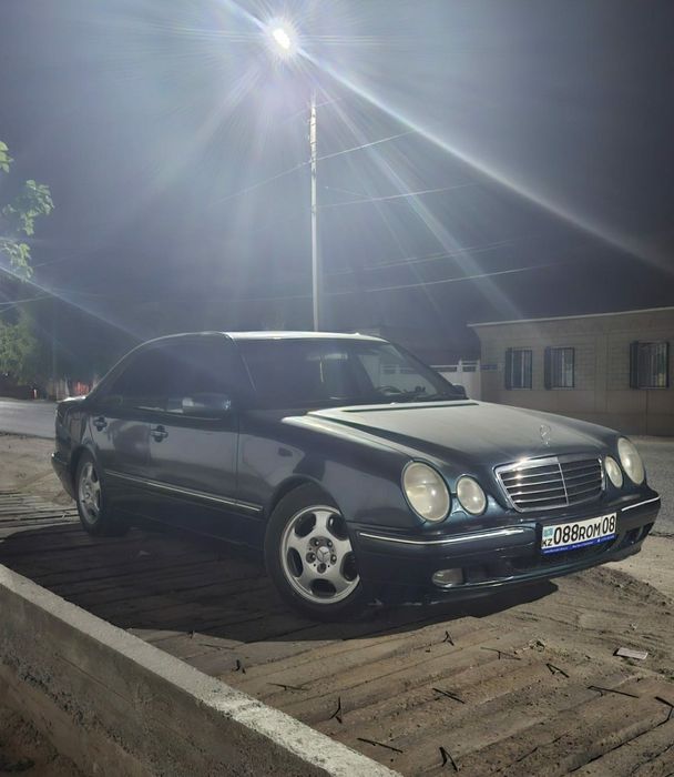 Продаётся мерин Е280