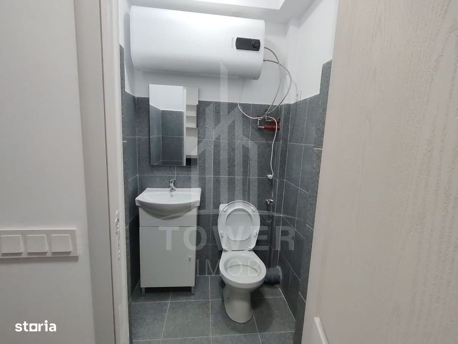 Garsoniera complect renovata