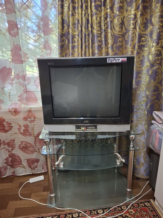 Продается телевизорDVC