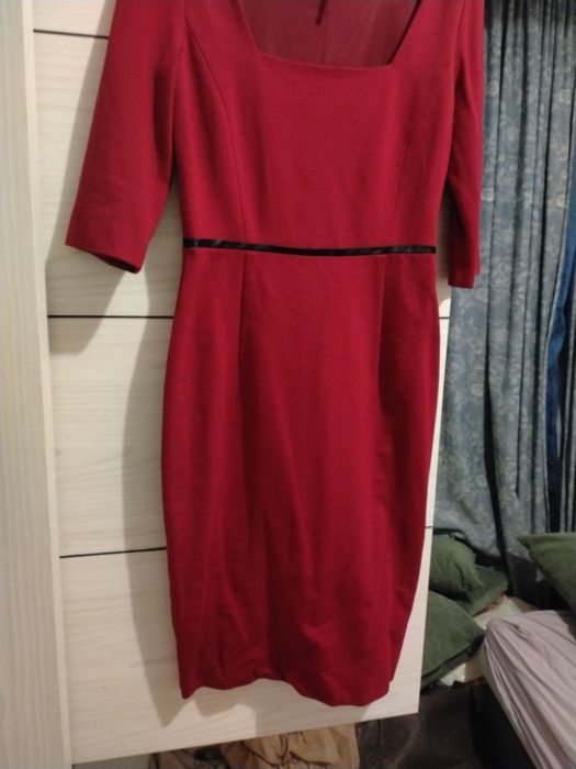 Rochie rrosie extrem de eleganta noua fără eticheta
