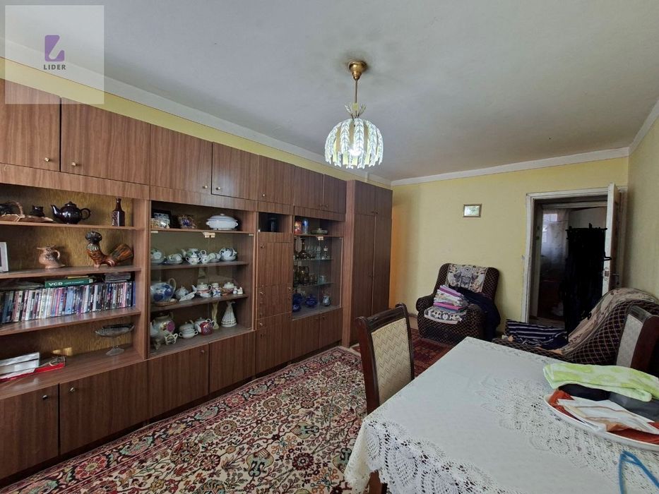 Продается 5 комнатная квартира. Срочно. Атлас