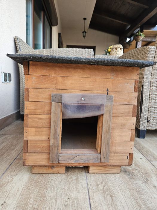 Vând căsuță pisici sau căței, Koniuszek Ogrody, Maro