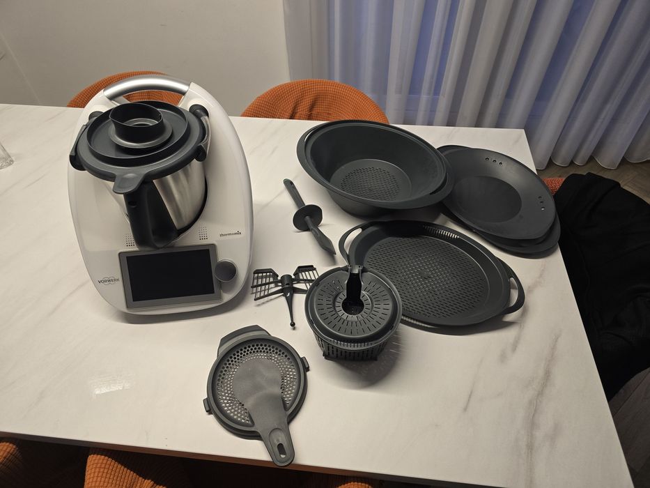 Thermomix TM6 multicooker
