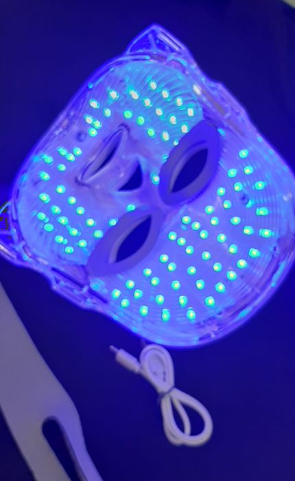 Маска для лица светодиодная