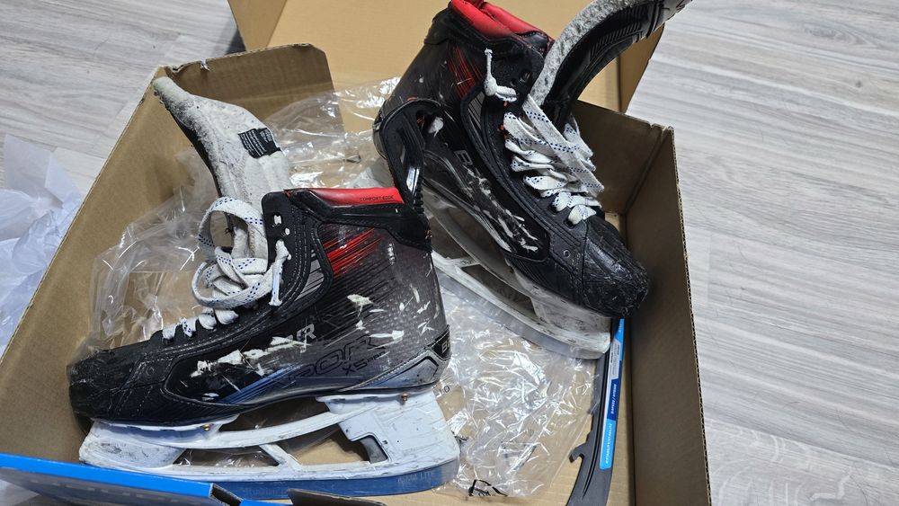 Продам коньки Bauer 5x Pro