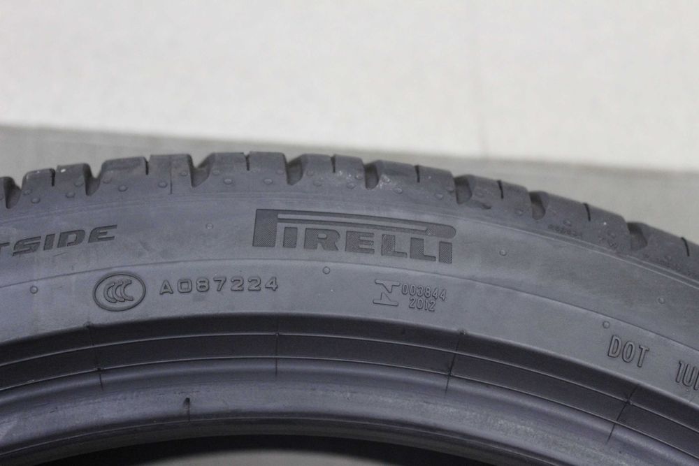 285/35-22 Pirelli Scorpion Zero Tesla