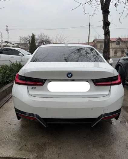 BMW i3 35L 2023г! Белый Жемчуг! 40 тыс км пробега! Чистая!