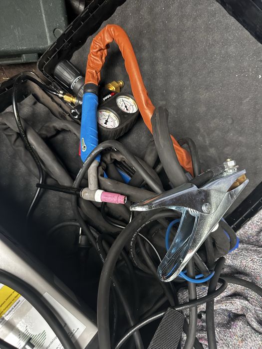 Beast 200 WIG Pulse  заваръчен апарат