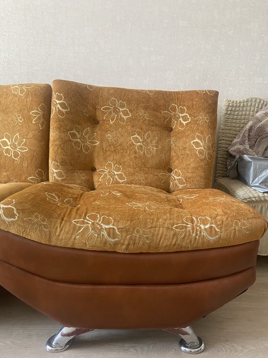 Диван кресло.