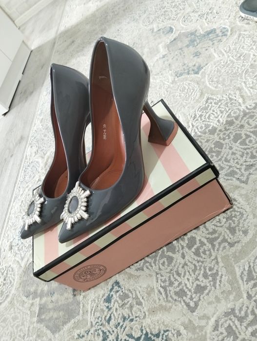 Продам туфли в отличном состоянии