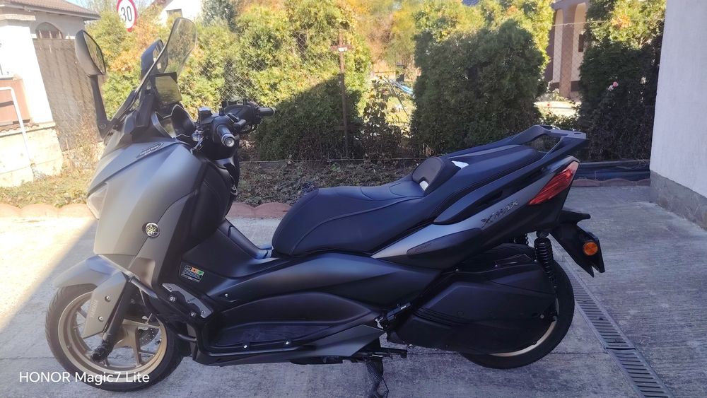 Maxiscuter Yamaha XMAX TECHMAX
