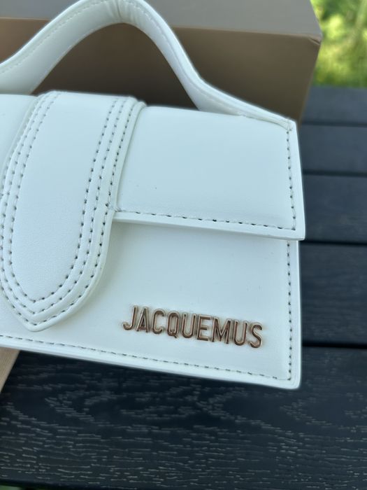 Geanta jacquemus le bambino mini
