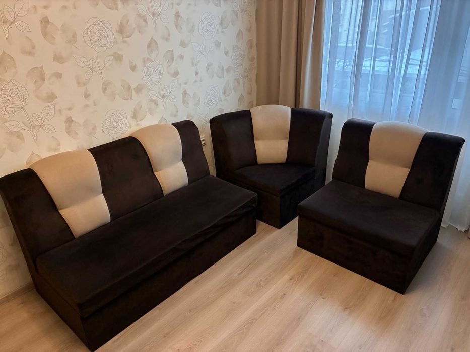 Разтегателен диван