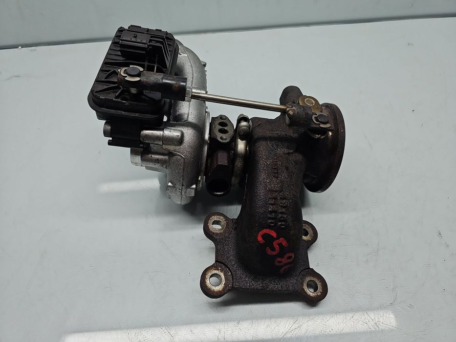 Turbina Seat Leon (5F1) [Fabr 2012-2018] 04E145722G 1.4 TFSI CZEA 110K