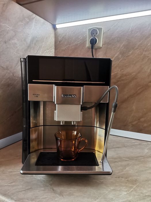 Кафемашина кафеавтомат Siemens eq6 plus s700