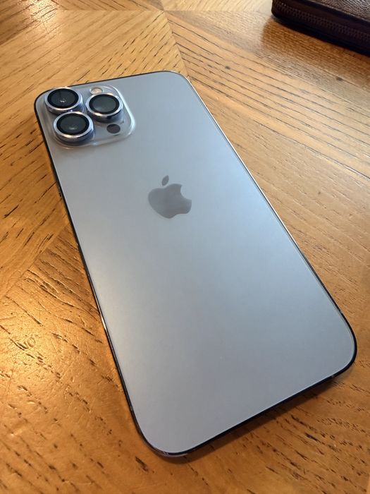 Iphone 13 pro max / 12 pro max