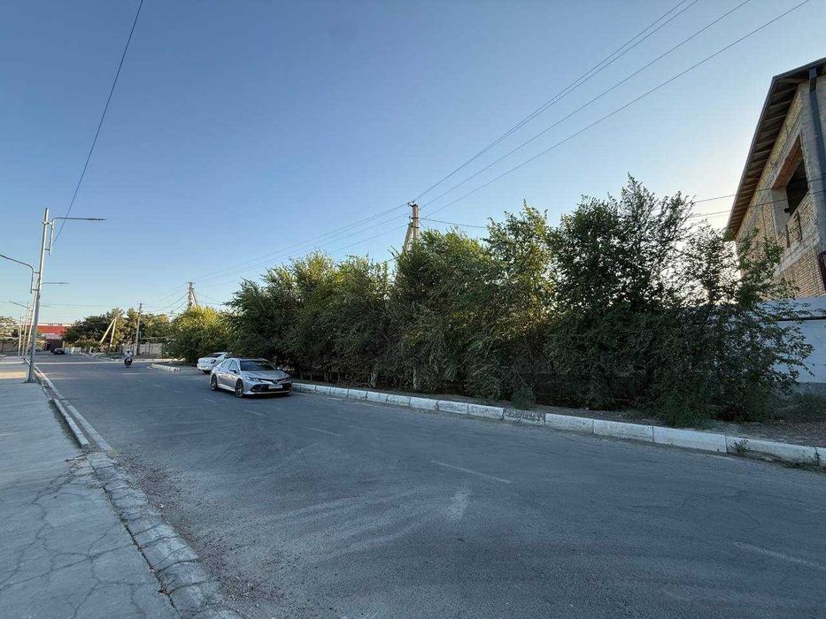 SHAHAR MARKAZIDA 23 SOTIQLI YER maydani sotiladi #a937
