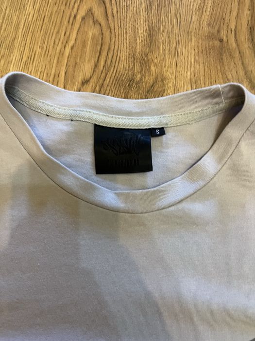 tricou syna world
