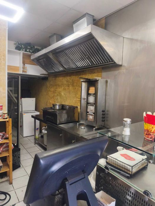Продава се работещ бизнес - заведение за бързо хранене дюнер/бургери