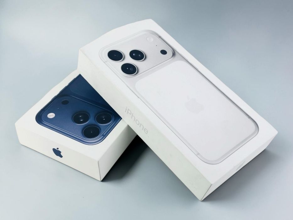 Apple iPhone 17 Pro 256GB Deep Blue / Silver ЧИСТО НОВИ! Гаранция!