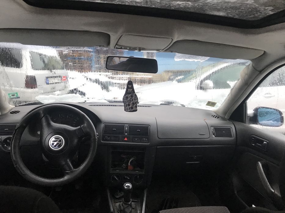 Голф 4 1.6 101 само на части. Ниски цени!!