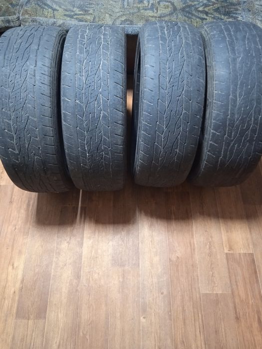 Продам автошины б/у.