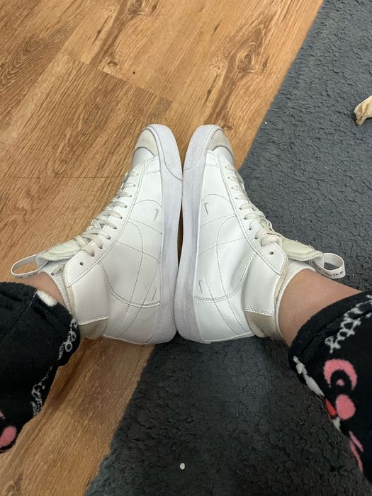 Nike Blazer albi nr. 38