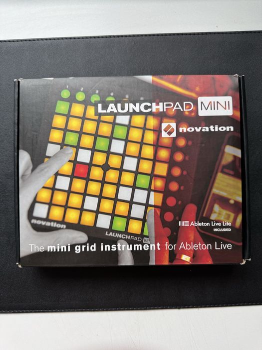 Novation Launchpad Mini MK2