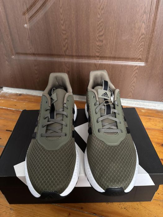 Маратонки Adidas