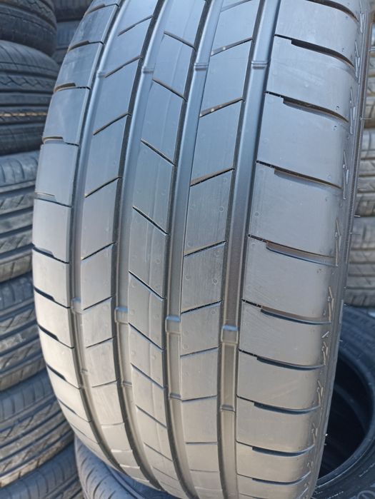 Шины 245/45/19 Bridgestone летний комплект