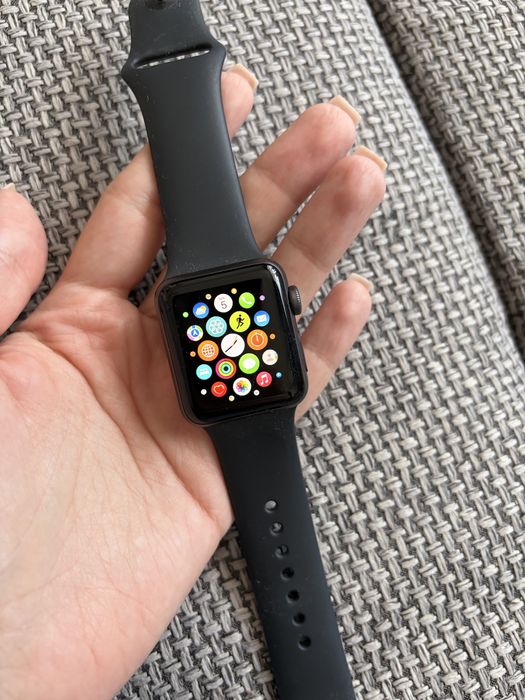 Set: iPhone XR + Apple Watch Series 3