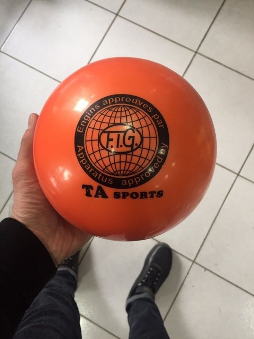 Мяч TA Sport для художественной гимнастики Материал: силикон Цвета: ро