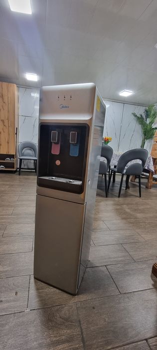 Продам кулер для воды