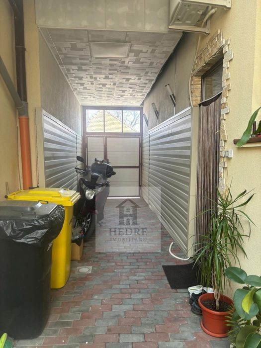 Vila de vanzare intr-o zona linistita