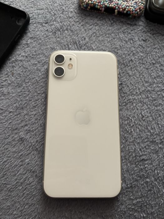 Iphone 11 + huse