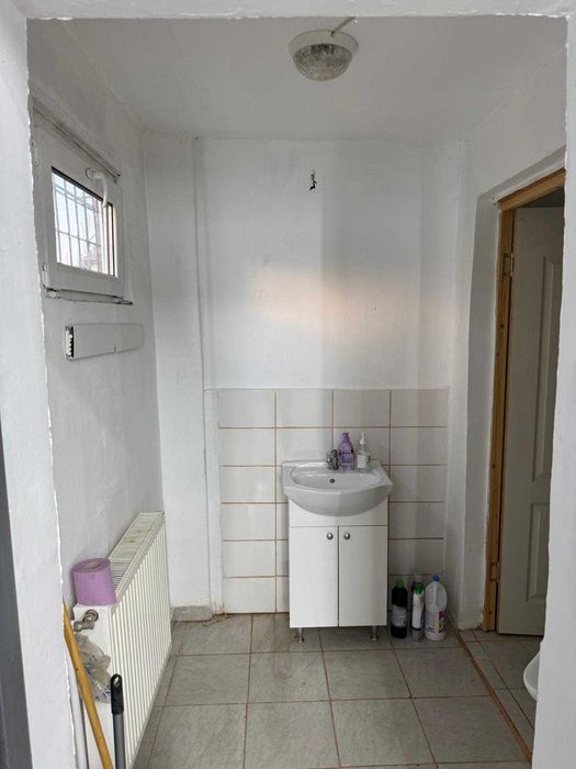 Inchiriere garaj incalzit