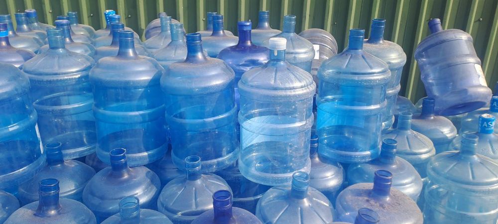 Баклажка 18.9 л б/у