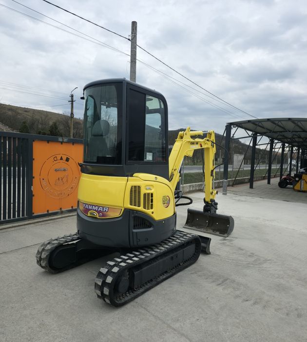 Vand miniescavator yanmar vio 20 2300kg