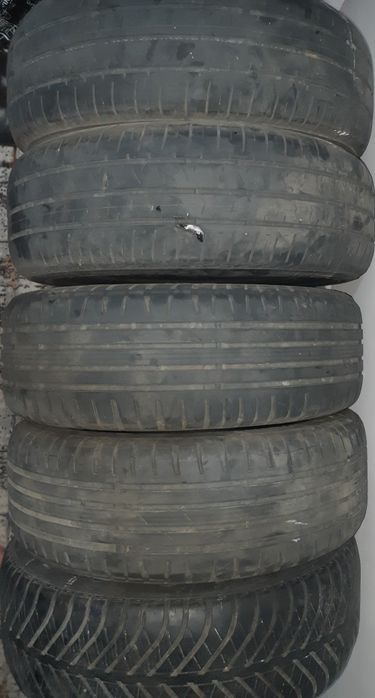 Продам б/у комплект+запаска шин
